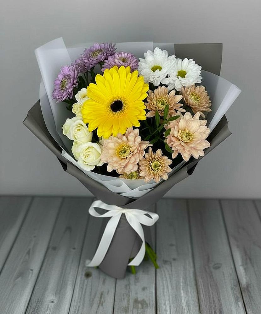 Букет цветов из: Розы, Герберы и Хризантемы в Парфентьево