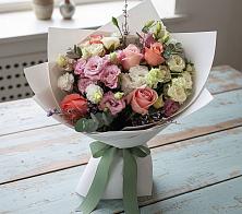 Букет цветов из:  Розы, Лизиантусы и Гвоздики #REPLACE_PRED# Парфентьево