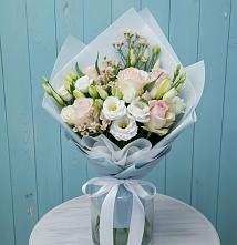 Букет цветов из:  Розы и Лизиантусы #REPLACE_PRED# Парфентьево